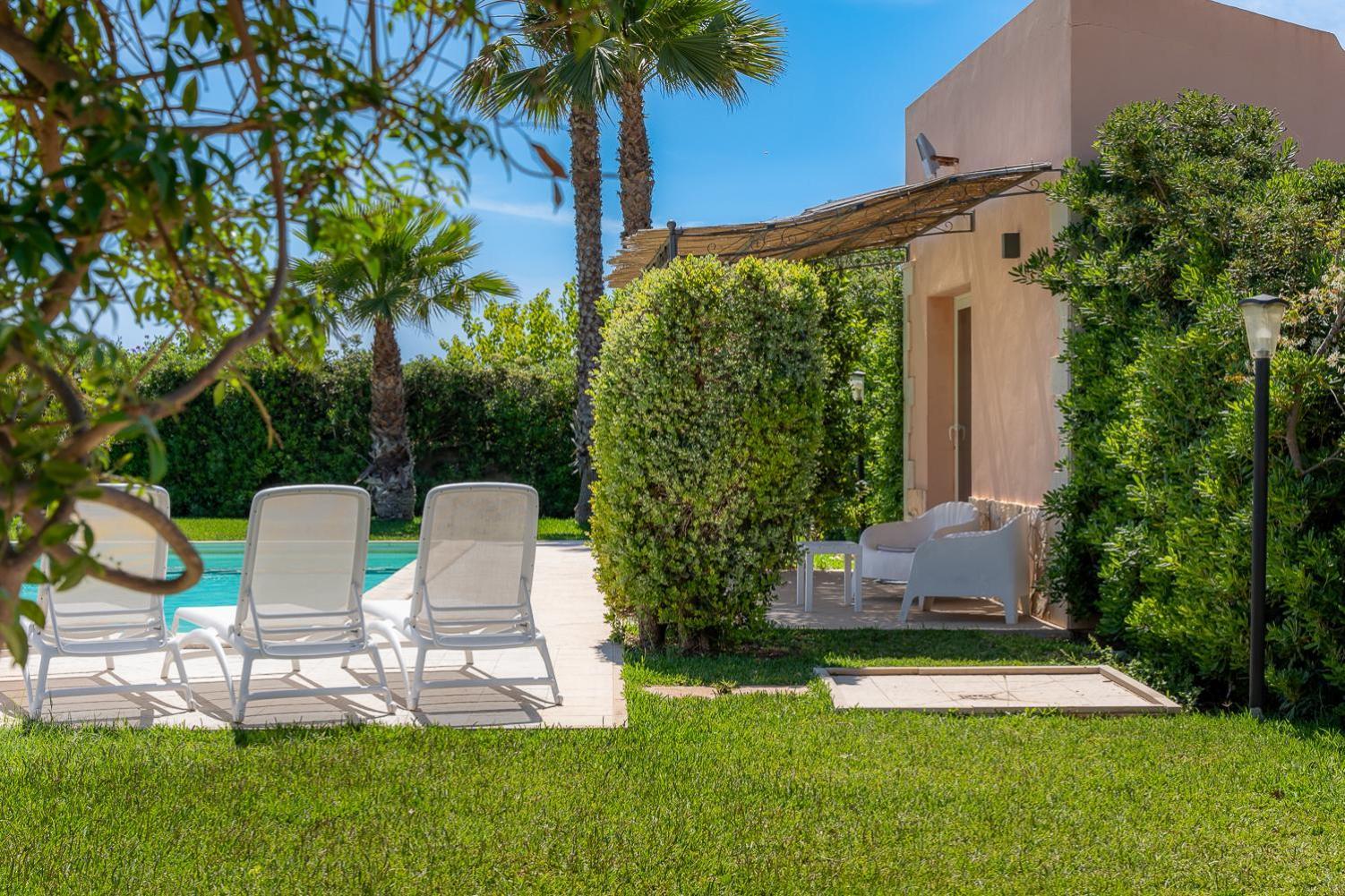 Villa Bouganville Con Piscina By Wonderful Italy Сиракуза Екстериор снимка